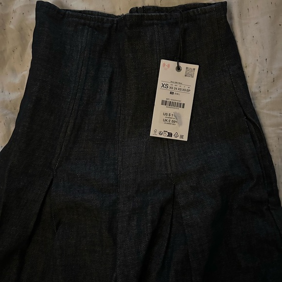 Zara ZW Collection Wide Leg Ultra High Waisted Jeans - Picture 2 of 2